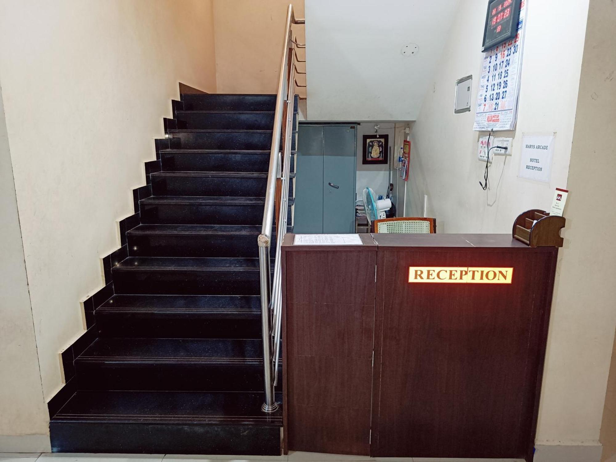 Hotel Marys Arcade Thanjavur Exterior foto